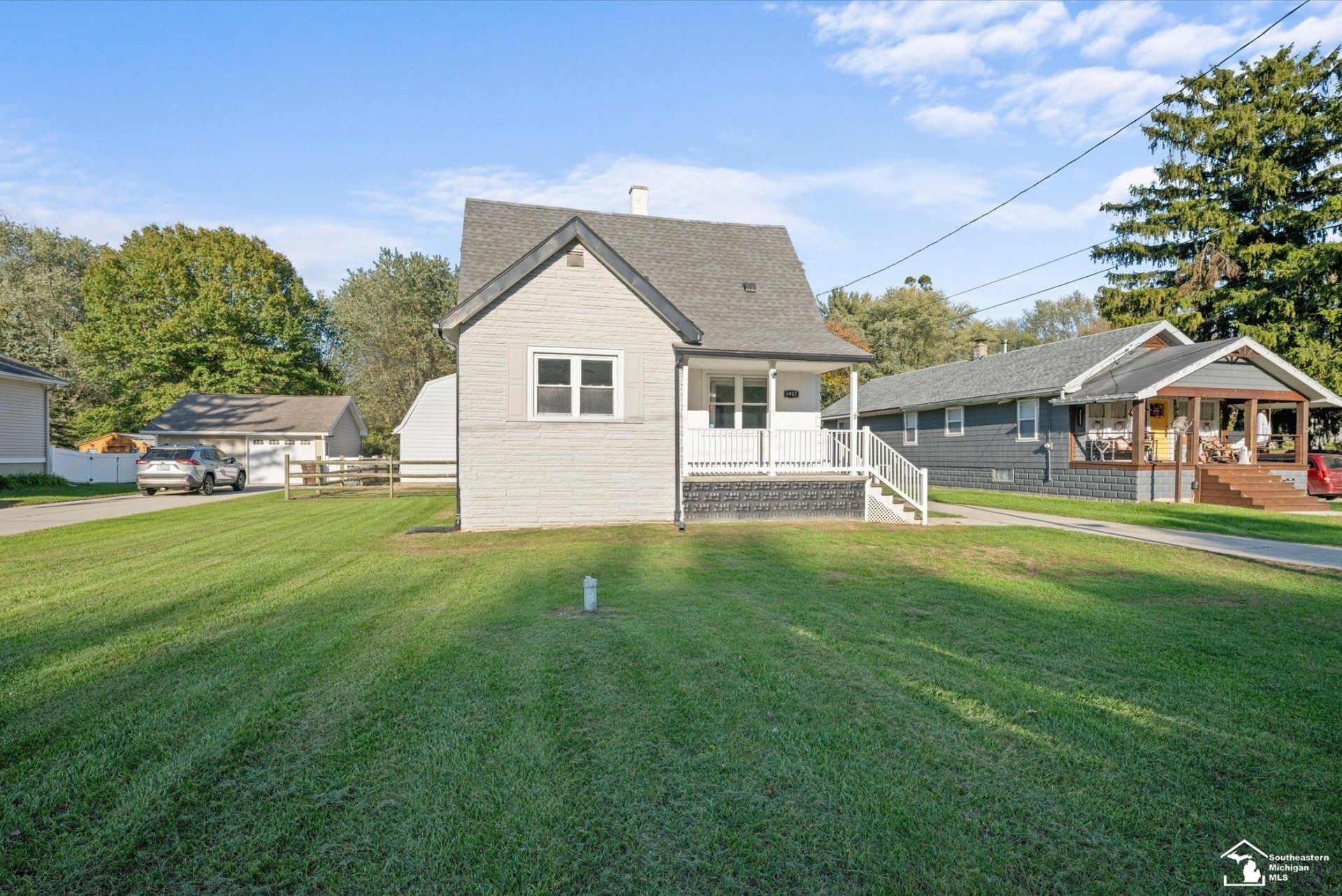 6902 Summerfield Road, Temperance, MI 48182 Main Photo