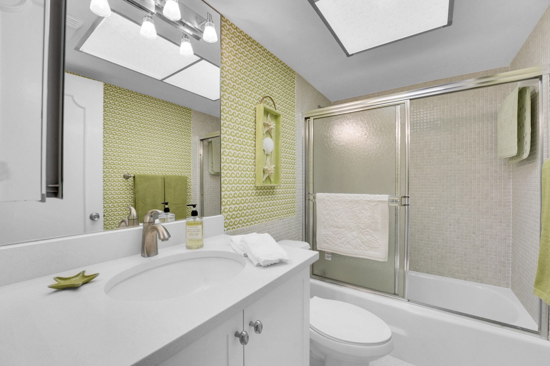 100 Waterway Road, Unit E306, Tequesta, FL 33469 Photo