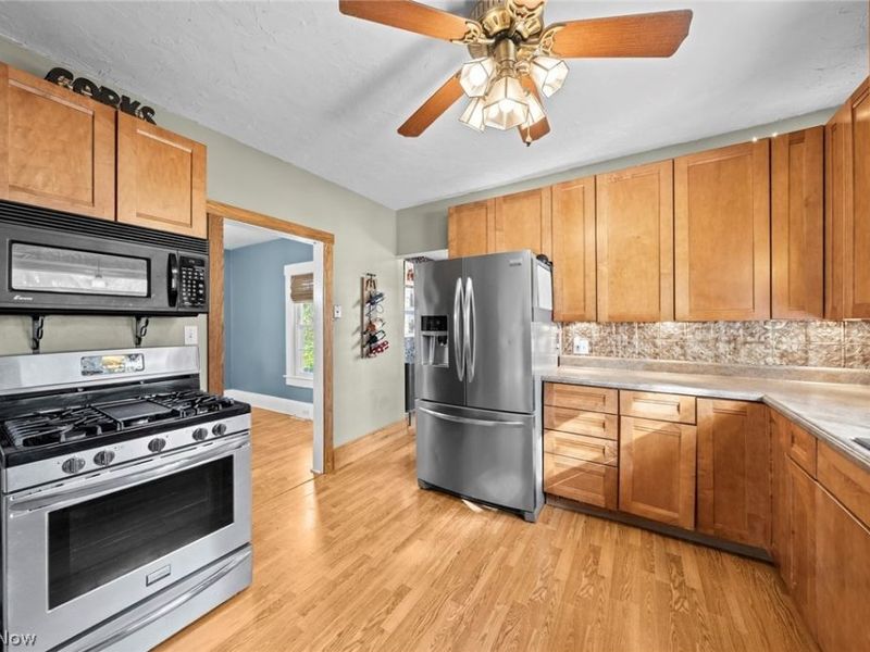 814 Thomas Circle NE, Massillon, OH 44646 Photo 14