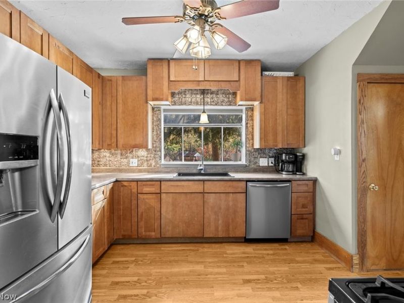 814 Thomas Circle NE, Massillon, OH 44646 Photo 19