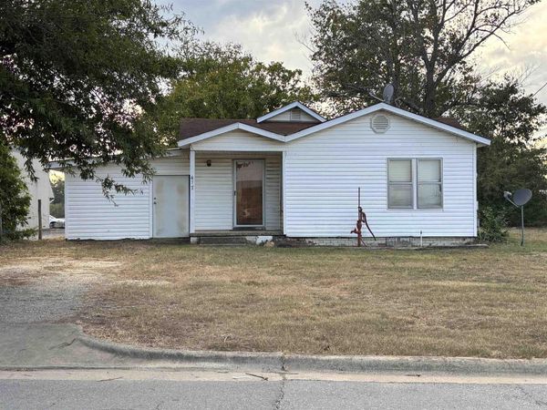 417 Fairfield Rd , Benton, AR 72015