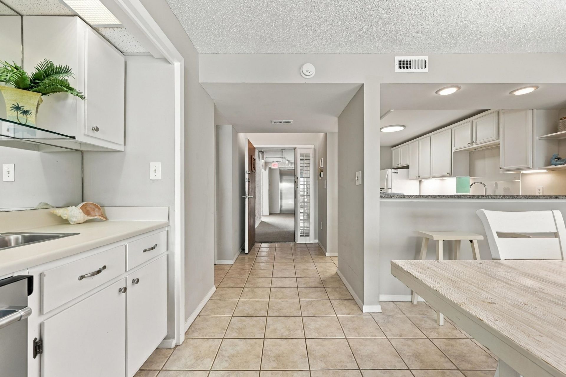 417 S Dunes Dr.  Photo 10