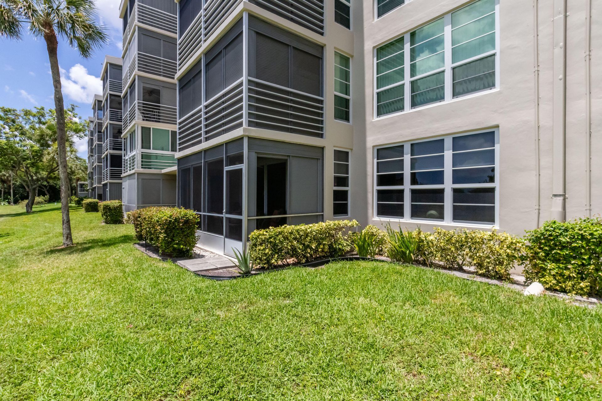 808 Cypress Boulevard, Unit 106, Pompano Beach, FL 33069 Photo