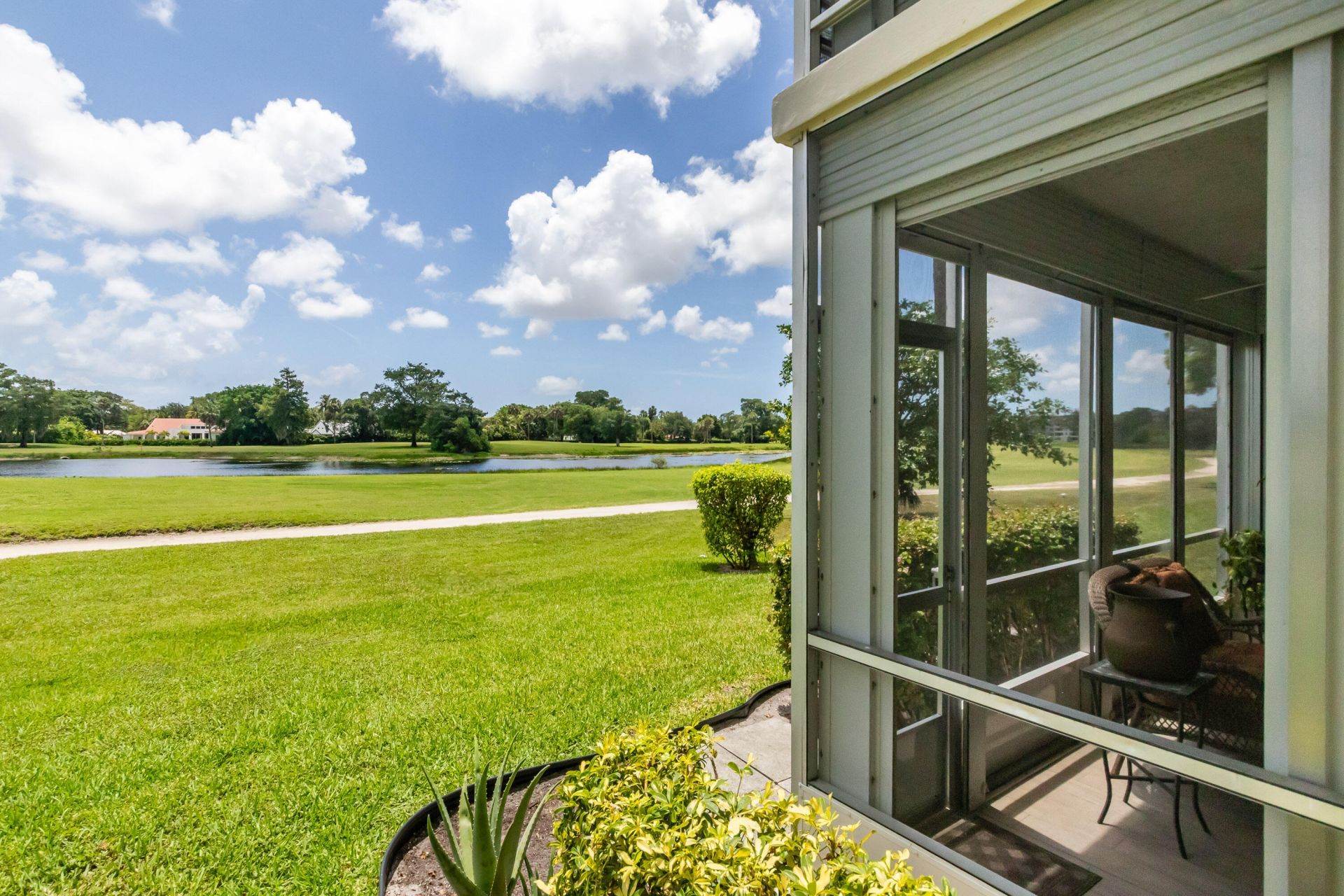 808 Cypress Boulevard, Unit 106, Pompano Beach, FL 33069 Photo