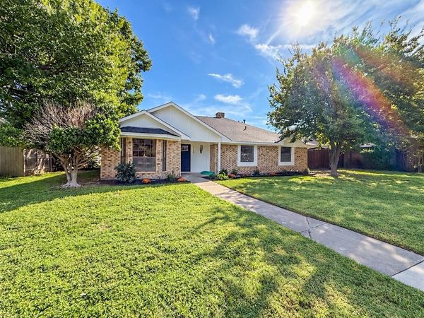 2300 Newcastle Circle , Plano, TX 75075