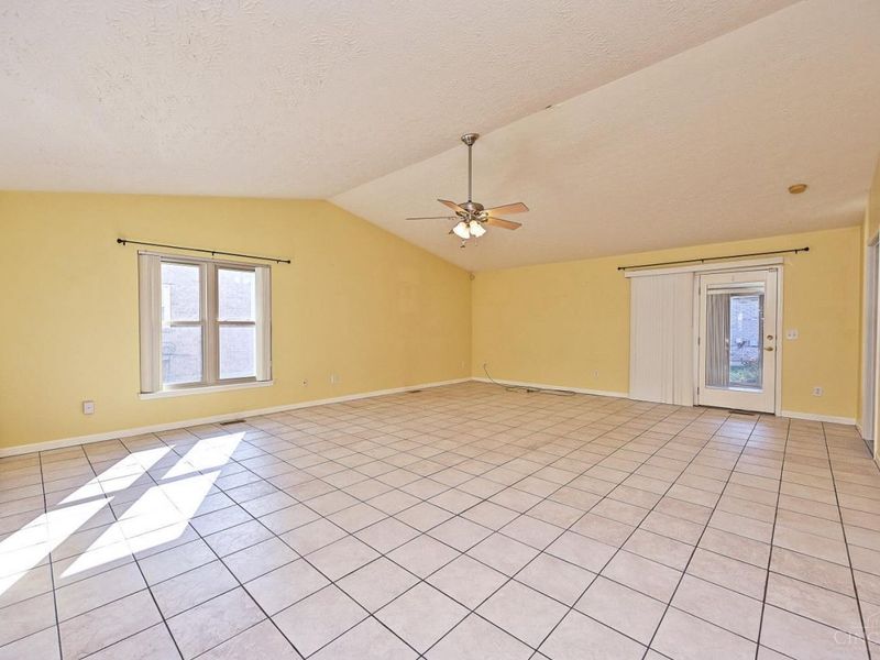 1232 Lisa Renee Drive, Hamilton, OH 45013 Photo 16