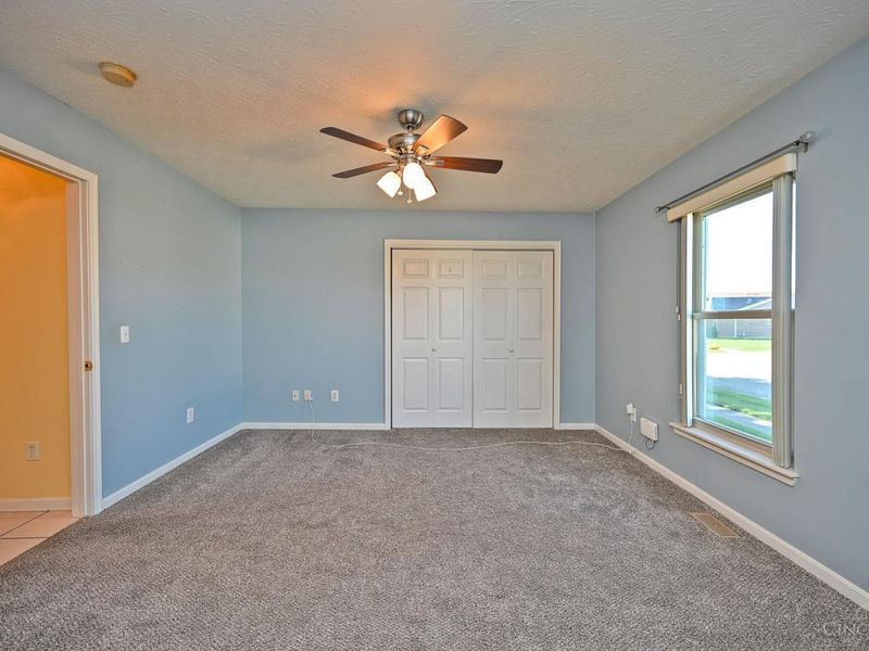 1232 Lisa Renee Drive, Hamilton, OH 45013 Photo 32