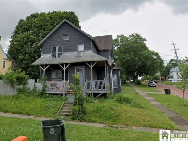 511 W 7th Street, Jamestown, NY 14701