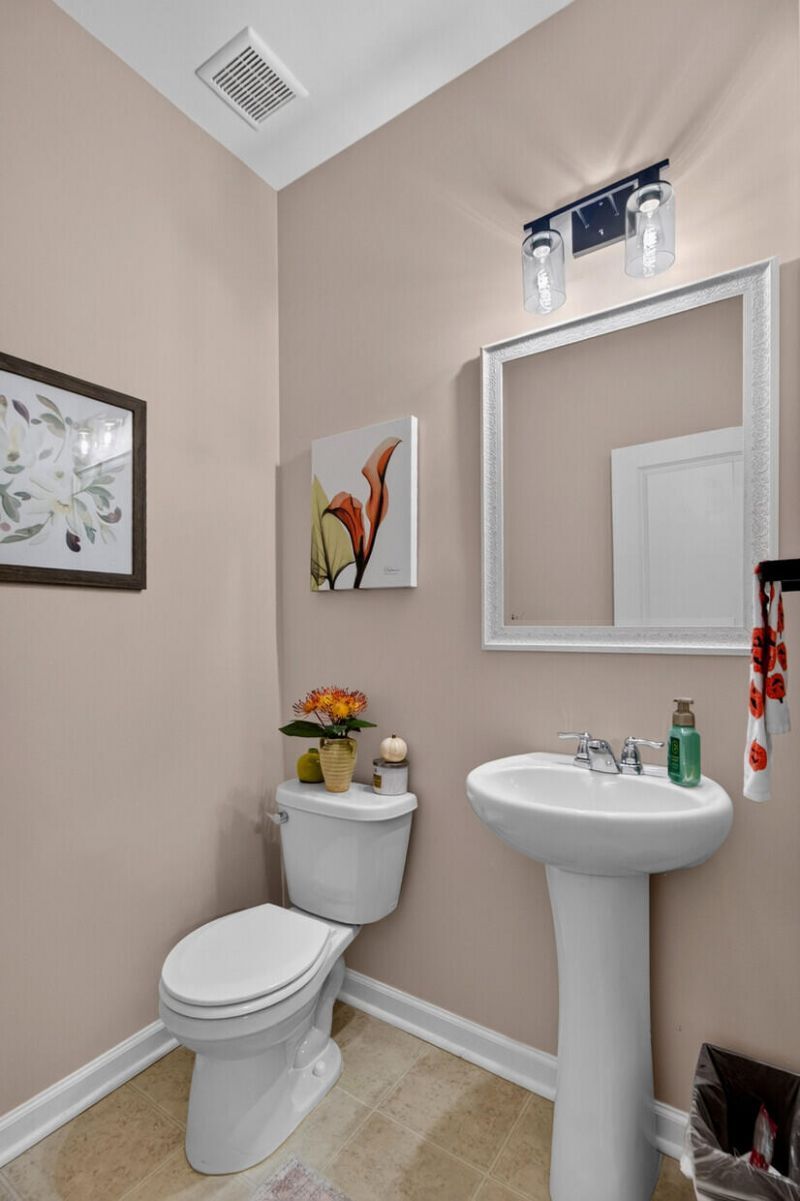 117 Hayworth Road Photo 17