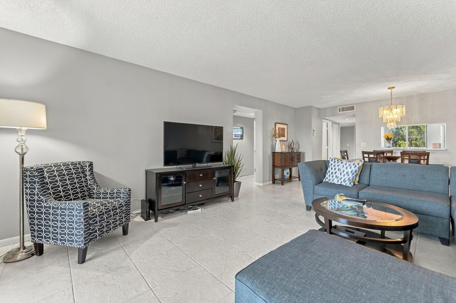 7280 Amberly Lane, Unit 402, Delray Beach, FL 33446 Photo