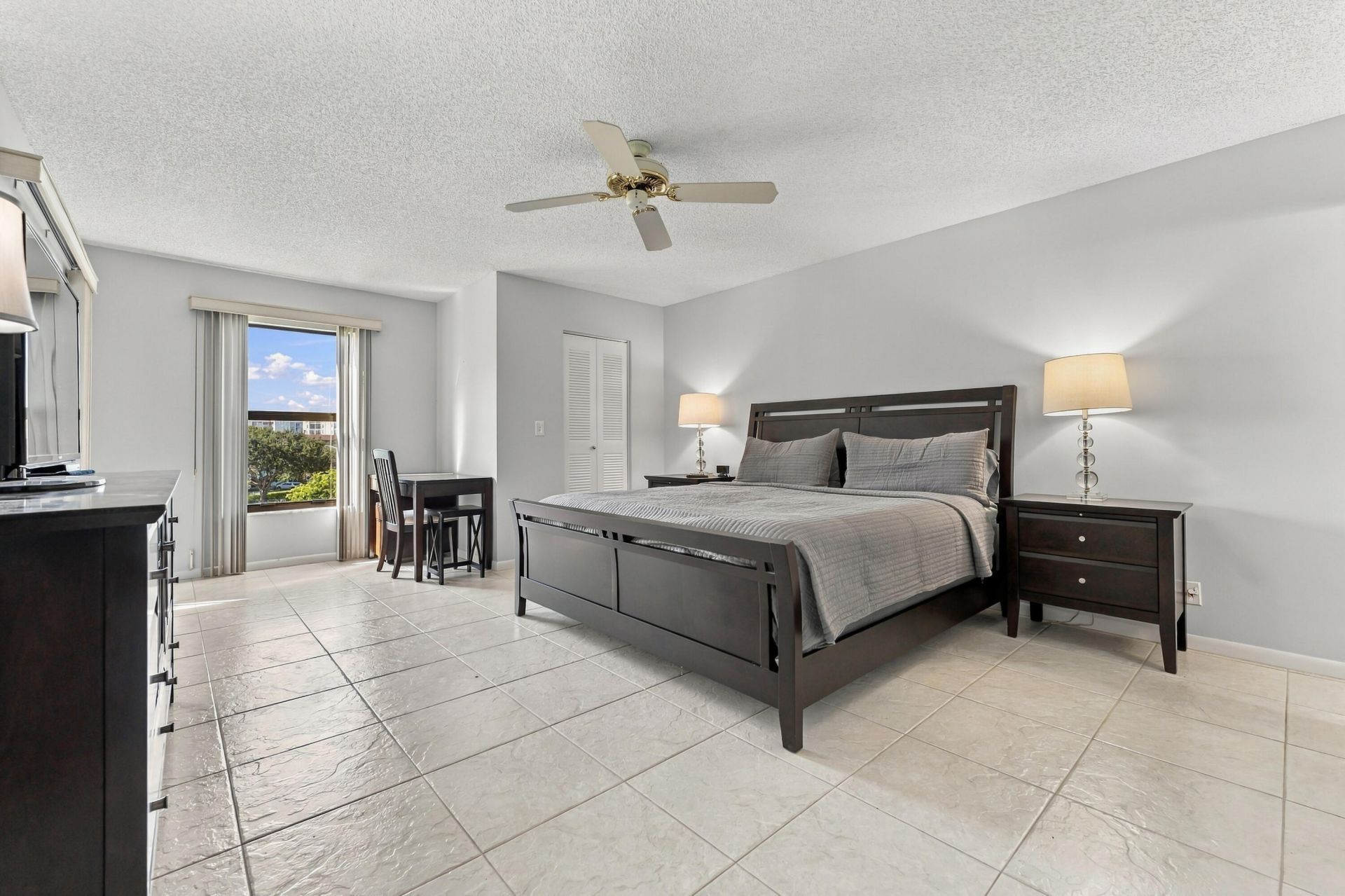 7280 Amberly Lane, Unit 402, Delray Beach, FL 33446 Photo