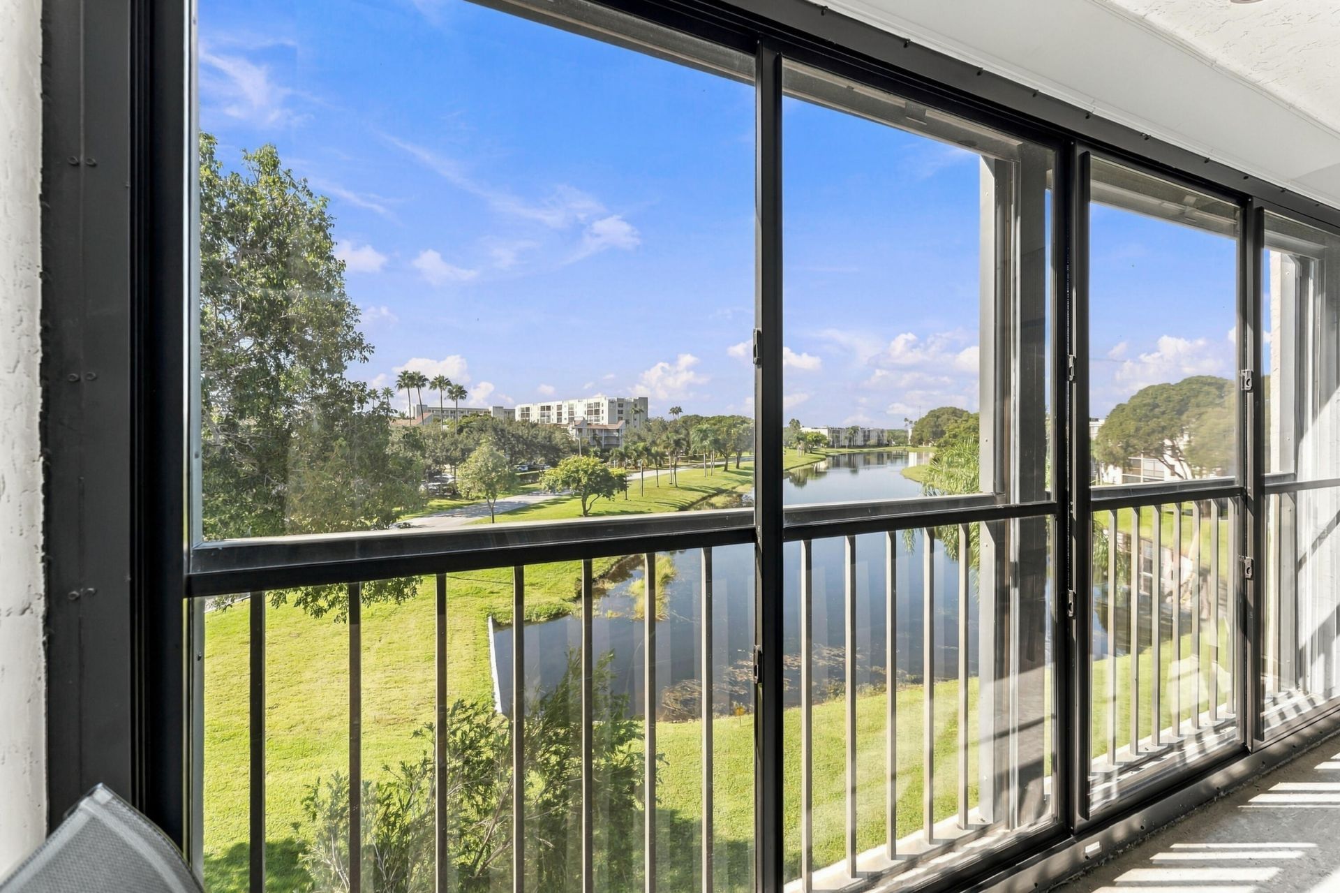 7280 Amberly Lane, Unit 402, Delray Beach, FL 33446 Photo
