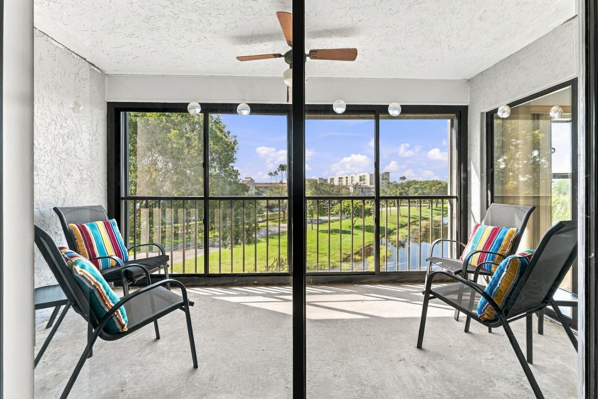7280 Amberly Lane, Unit 402, Delray Beach, FL 33446 Photo