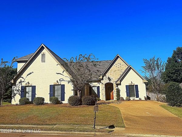407 Deer Hollow, Brandon, MS 39047