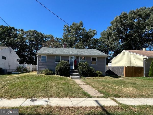 520 KENT ROAD , GLEN BURNIE, MD 21060