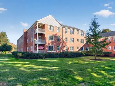 1306 BELLE VIEW BOULEVARD, Unit A2, ALEXANDRIA, VA 22307