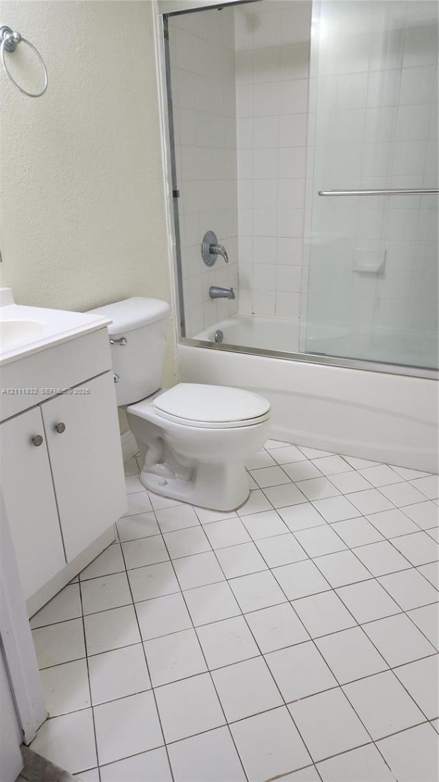 1250 SE 28th Ct , Unit 102, Homestead, FL 33035 Photo