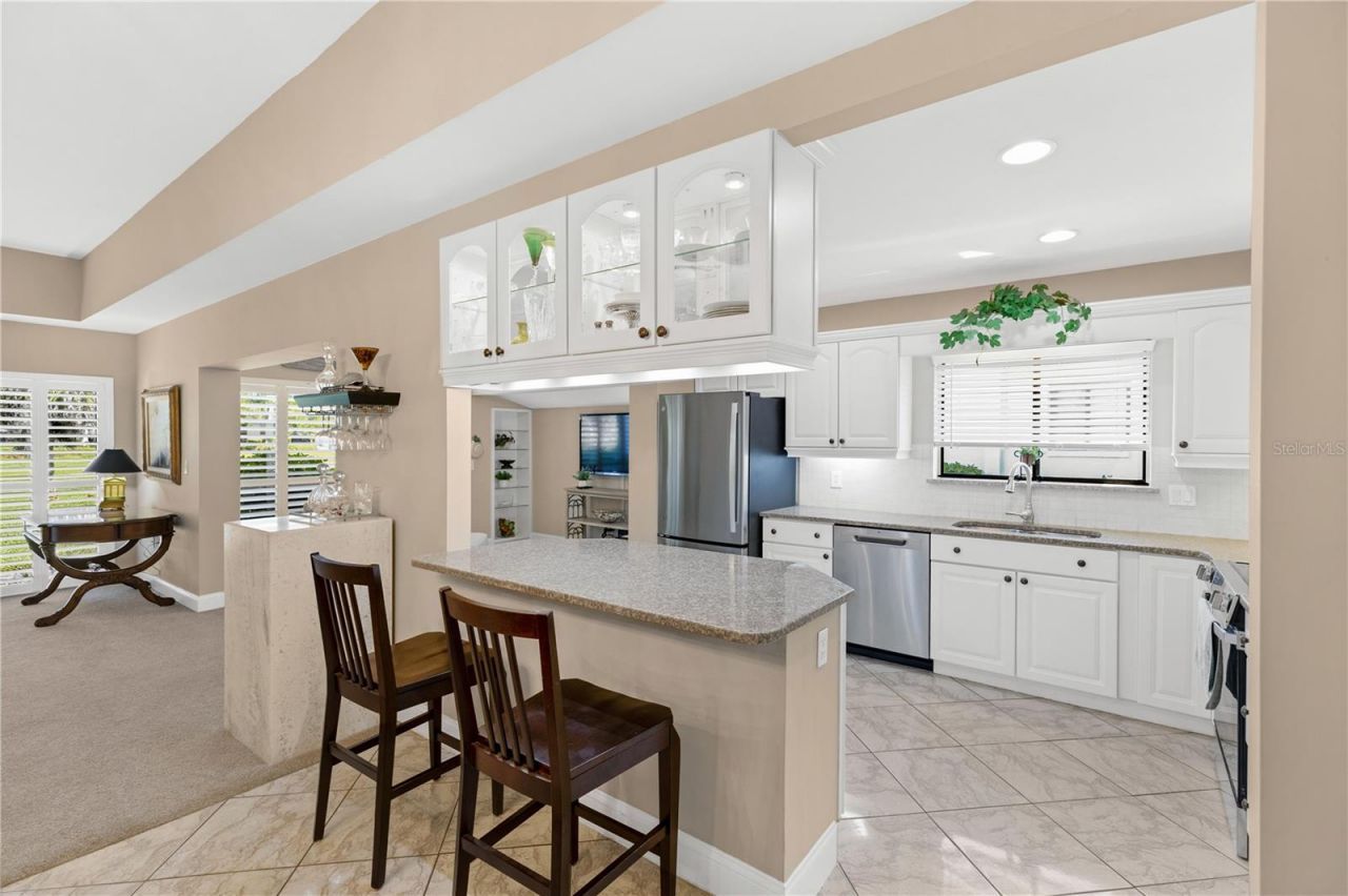 3111 Heatherwood Lane , Sarasota, FL 34235 Photo