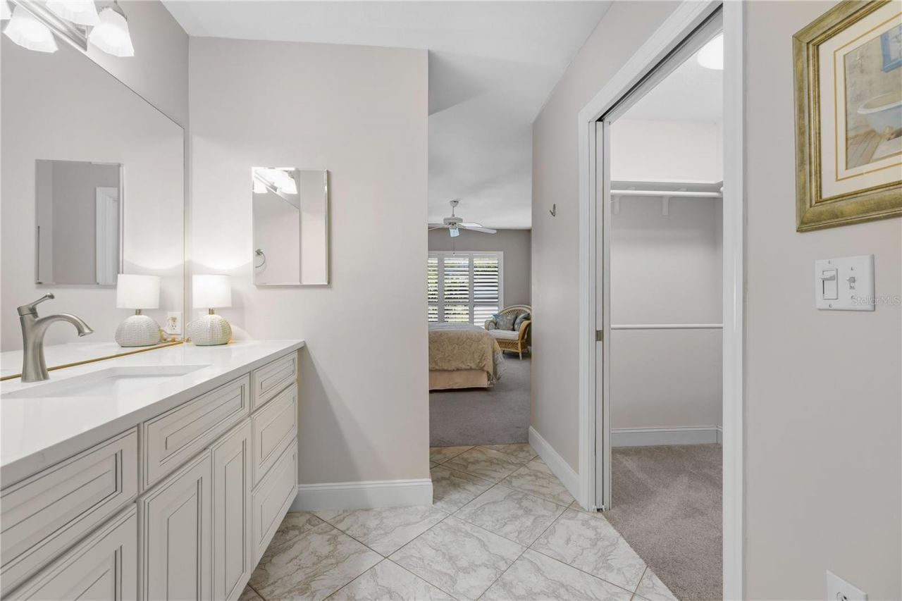 3111 Heatherwood Lane , Sarasota, FL 34235 Photo