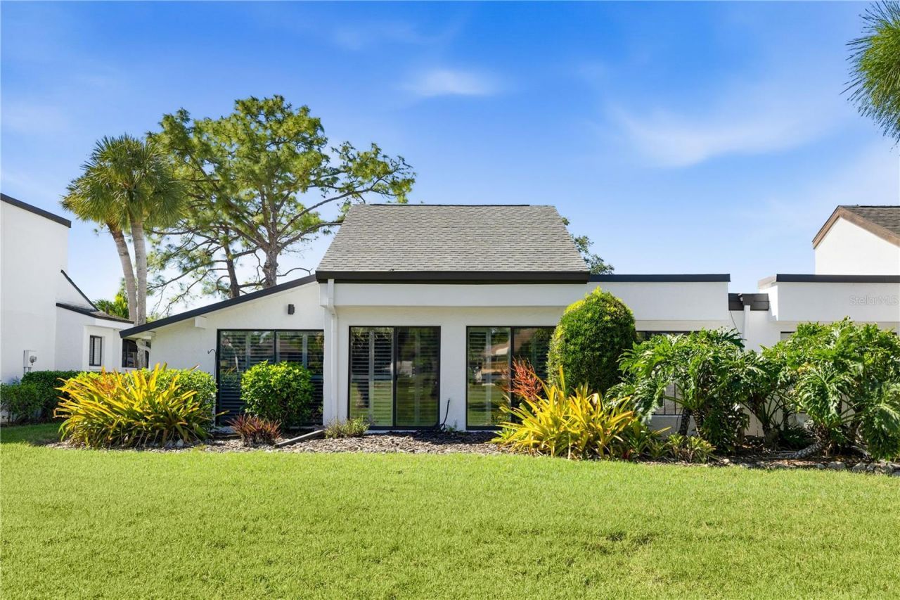 3111 Heatherwood Lane , Sarasota, FL 34235 Photo