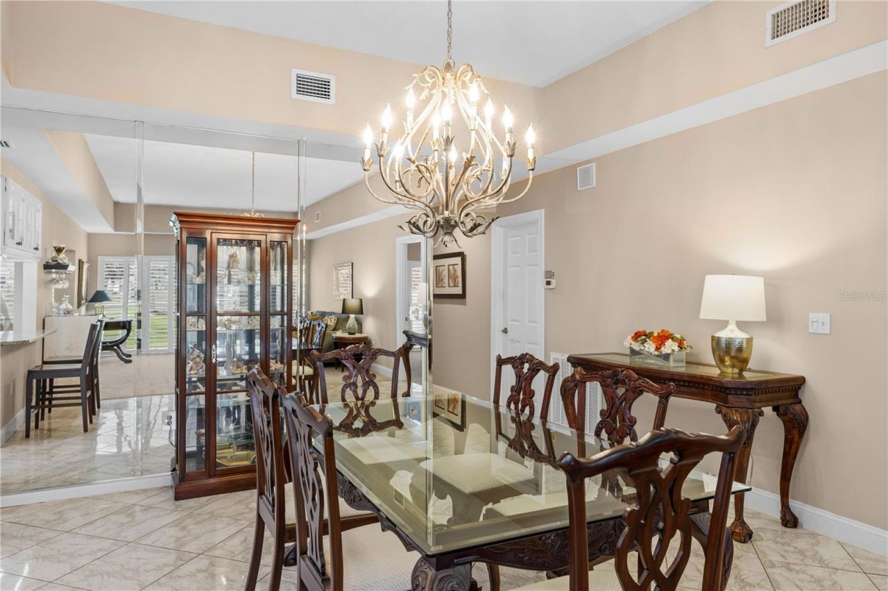 3111 Heatherwood Lane , Sarasota, FL 34235 Photo