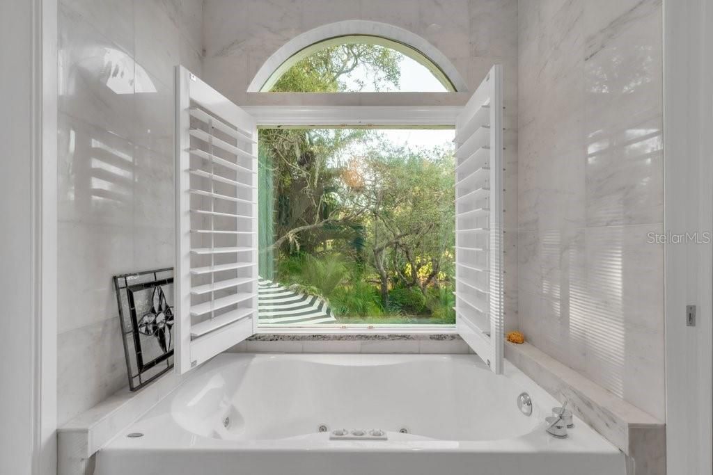 1184 Weybridge Lane, Dunedin, FL 34698 Photo