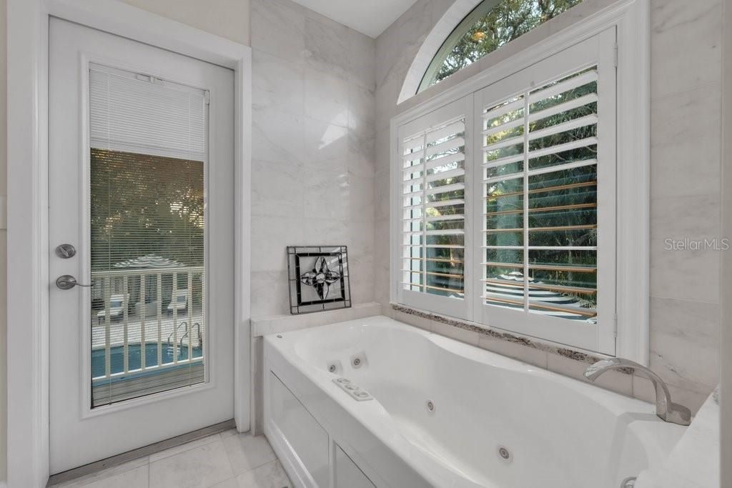 1184 Weybridge Lane, Dunedin, FL 34698 Photo