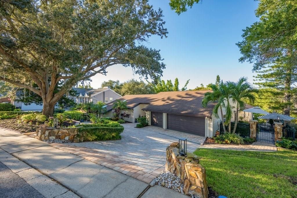 1184 Weybridge Lane, Dunedin, FL 34698 Photo