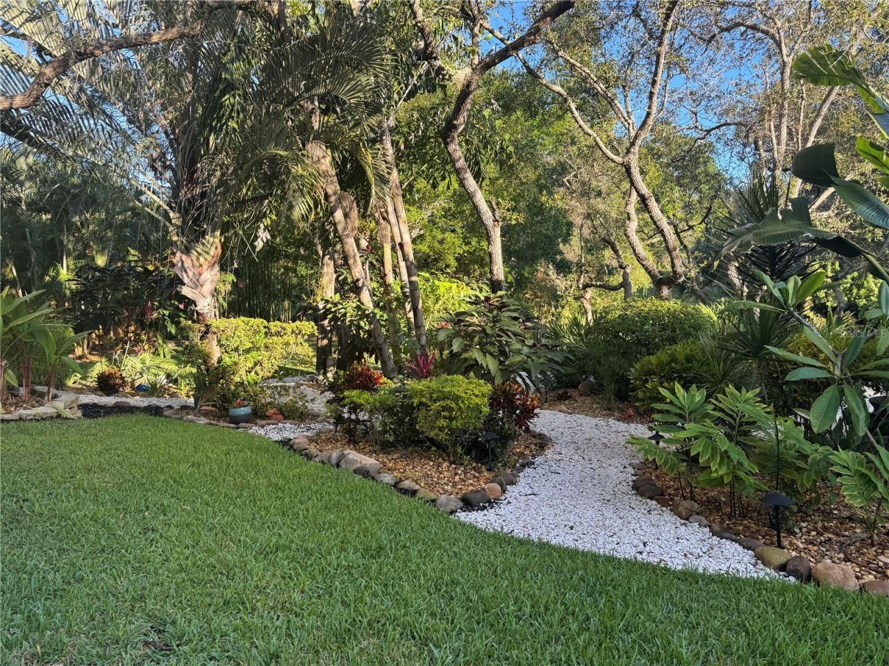 1184 Weybridge Lane, Dunedin, FL 34698 Photo