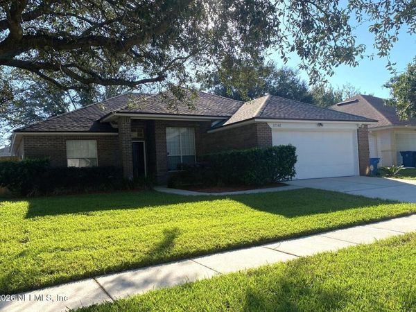 12362 SHORE ACRES Drive, Jacksonville, FL 32225