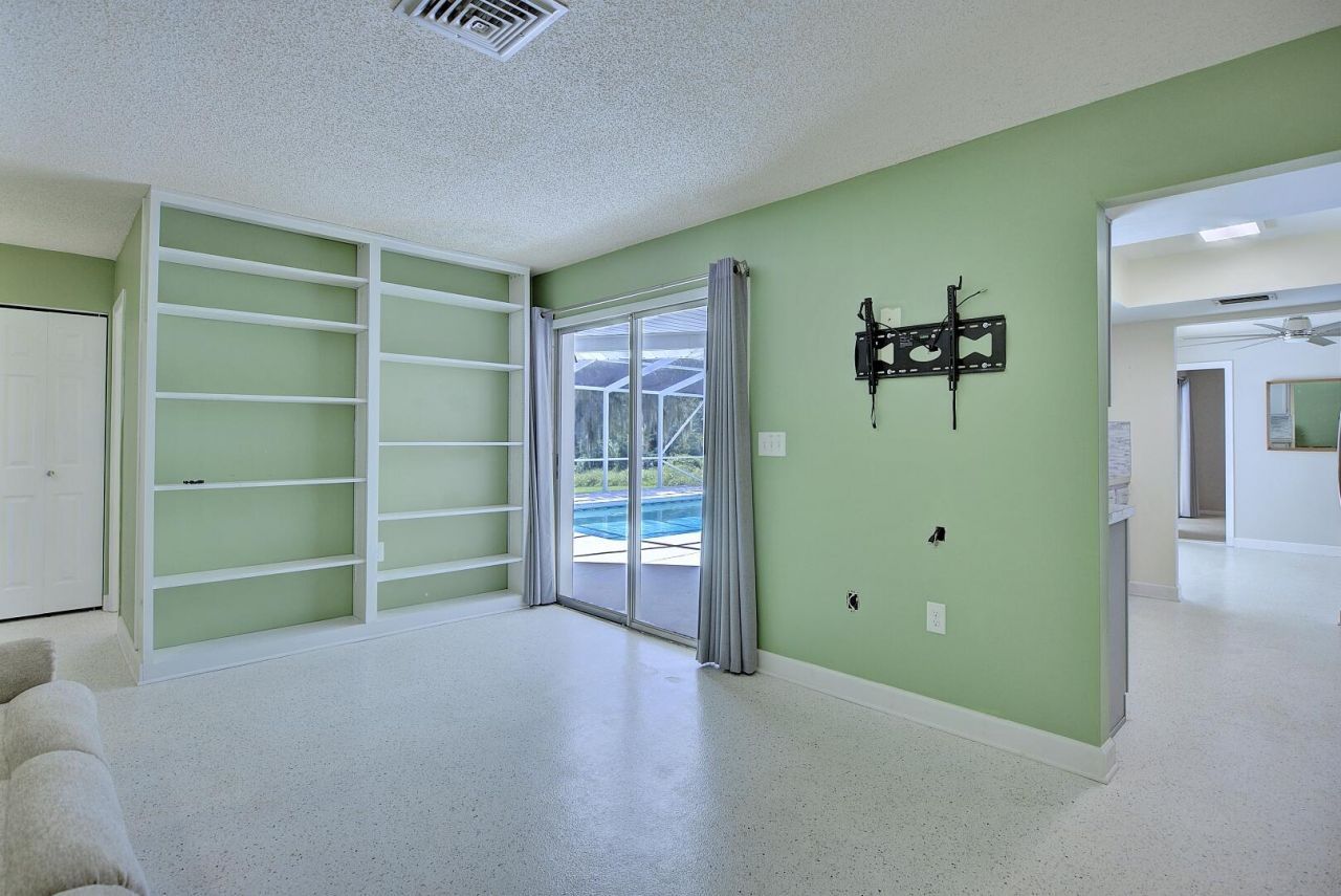 1040 Lake Lotela Drive, Avon Park, FL 33825 Photo