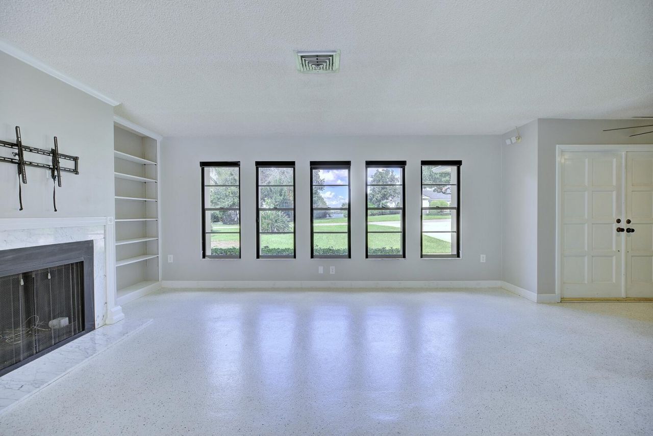 1040 Lake Lotela Drive, Avon Park, FL 33825 Photo