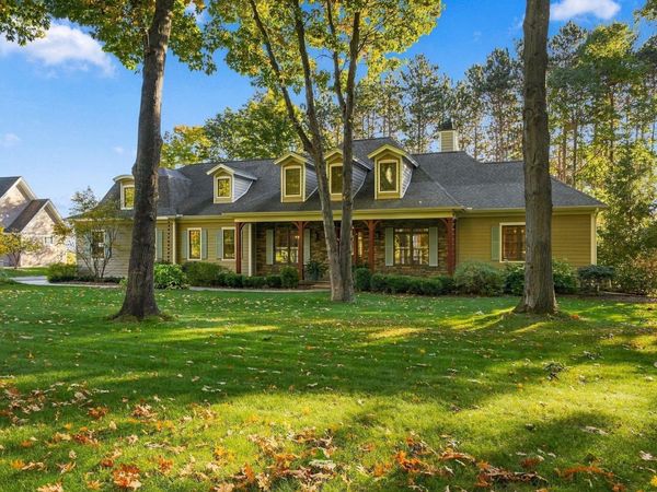 5552 Spyglass Ridge Drive S, Suttons Bay, MI 49682