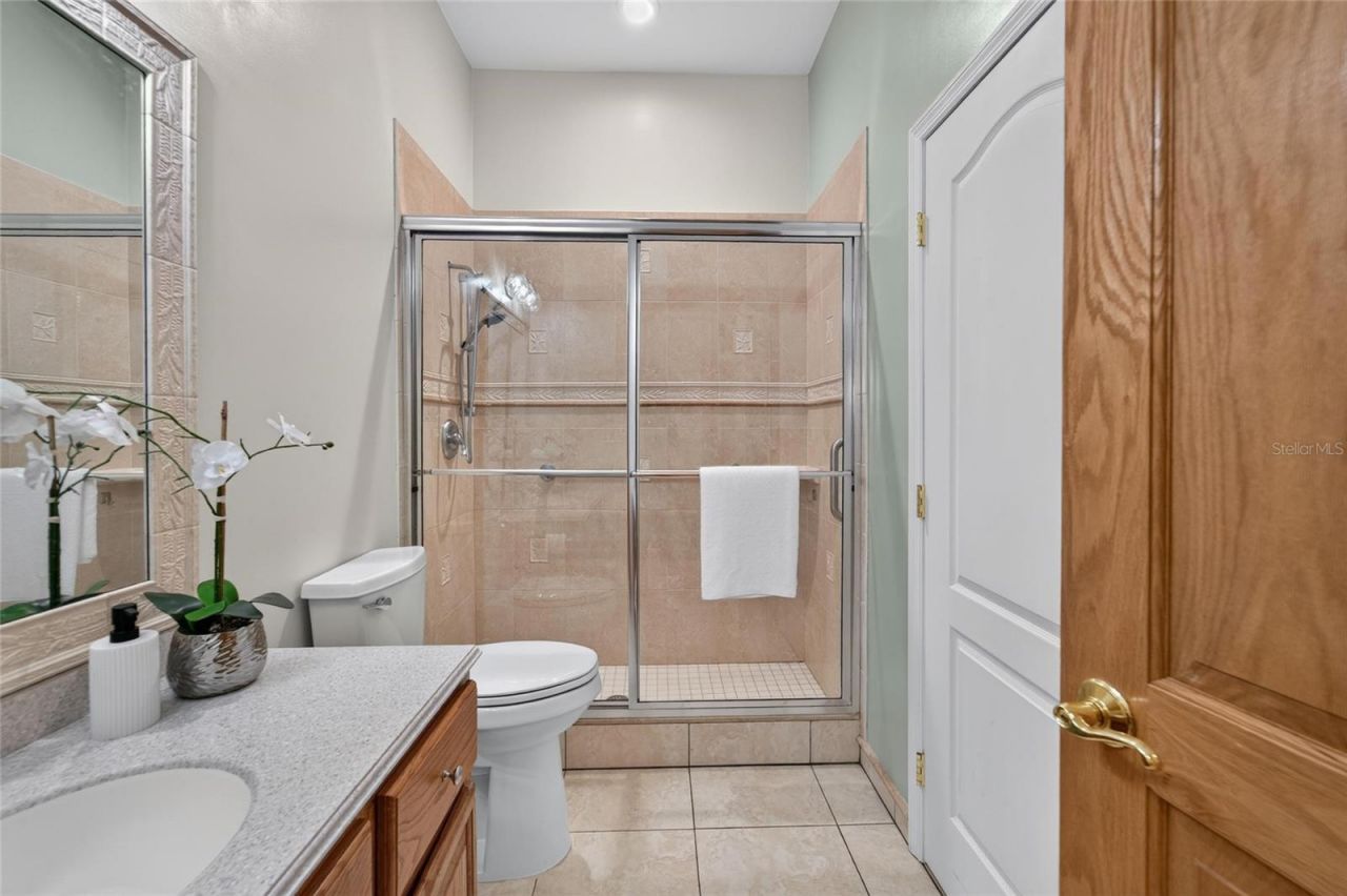 1009 Emerald Creek Drive , Valrico, FL 33596 Photo