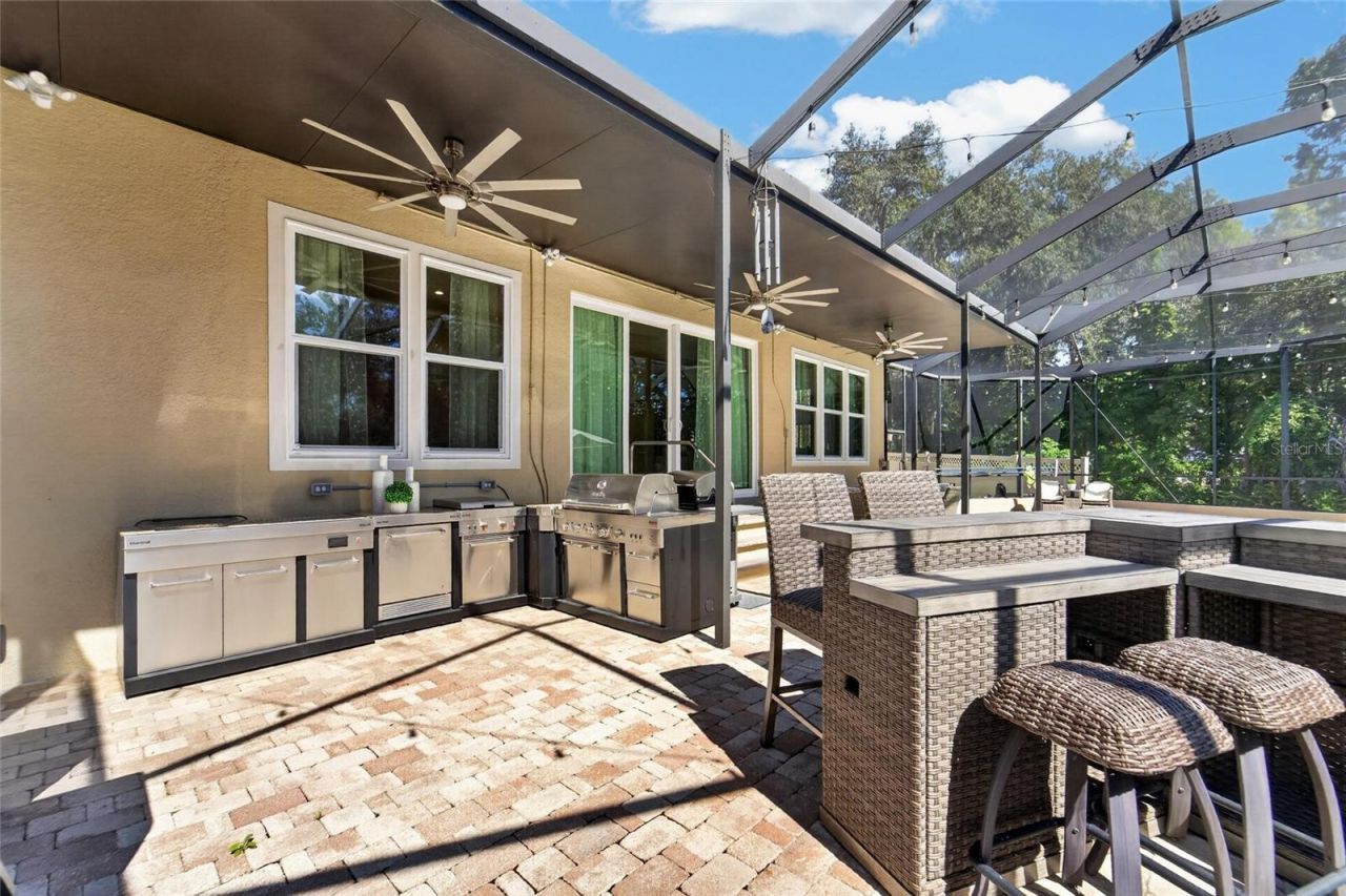 1009 Emerald Creek Drive , Valrico, FL 33596 Photo