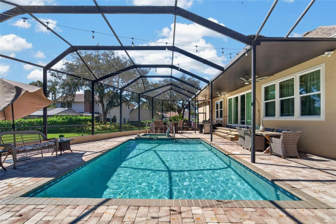 1009 Emerald Creek Drive , Valrico, FL 33596 Photo