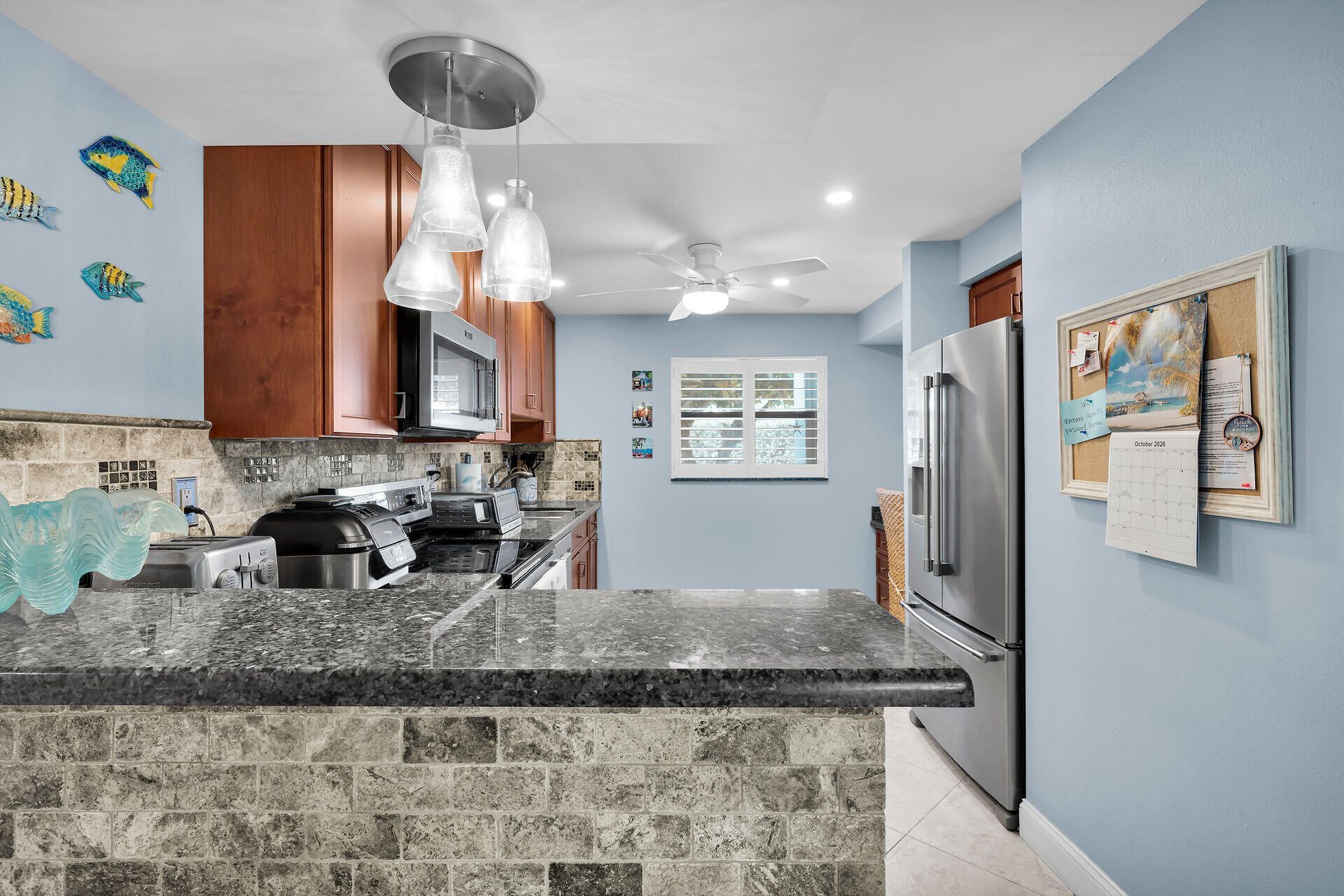 601 W Ocean Drive, Unit 302, Key Colony, FL 33051 Photo