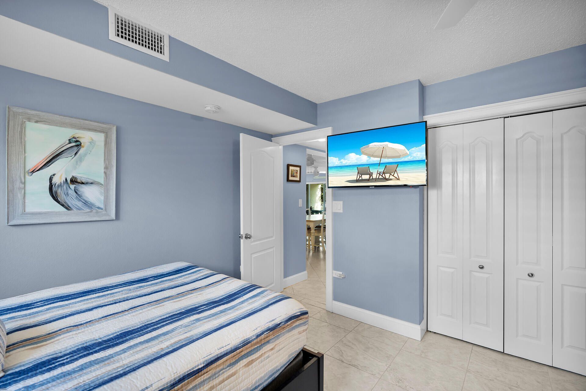 601 W Ocean Drive, Unit 302, Key Colony, FL 33051 Photo