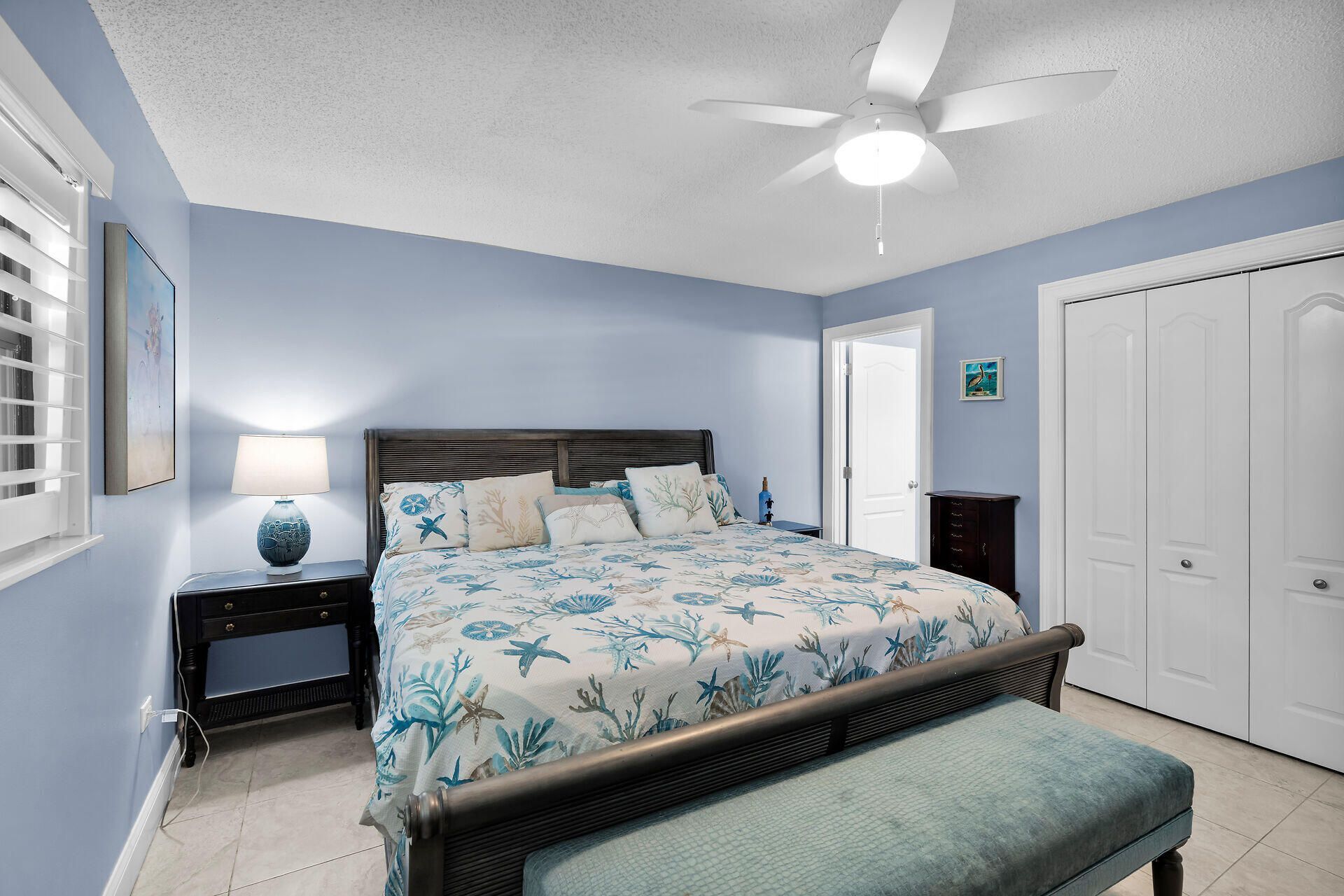 601 W Ocean Drive, Unit 302, Key Colony, FL 33051 Photo