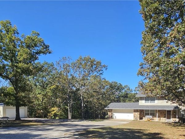 13 Wildwood Drive , Eldon, MO 65026