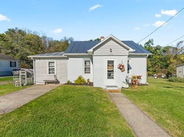 514 F Street, Staunton, VA 24401