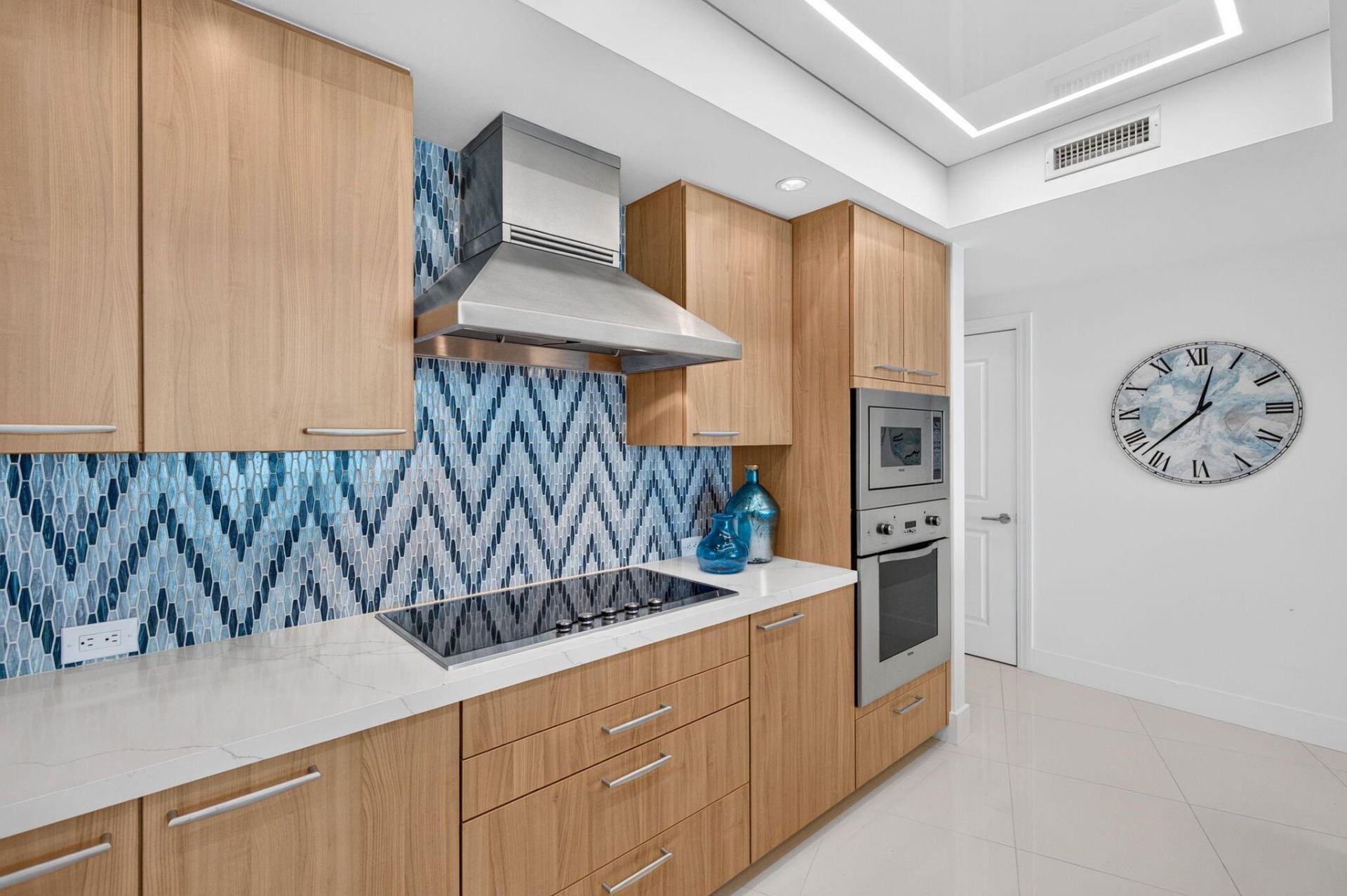 1 N Ocean Boulevard, Unit 1602, Pompano Beach, FL 33062 Photo