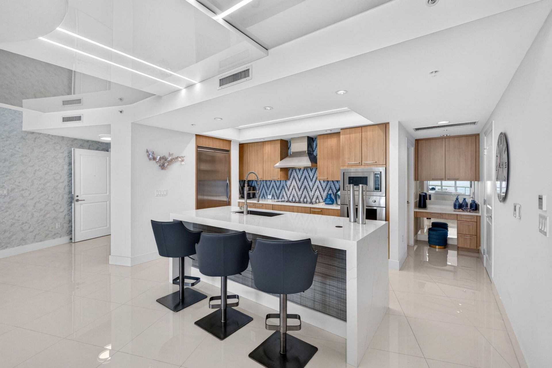 1 N Ocean Boulevard, Unit 1602, Pompano Beach, FL 33062 Photo