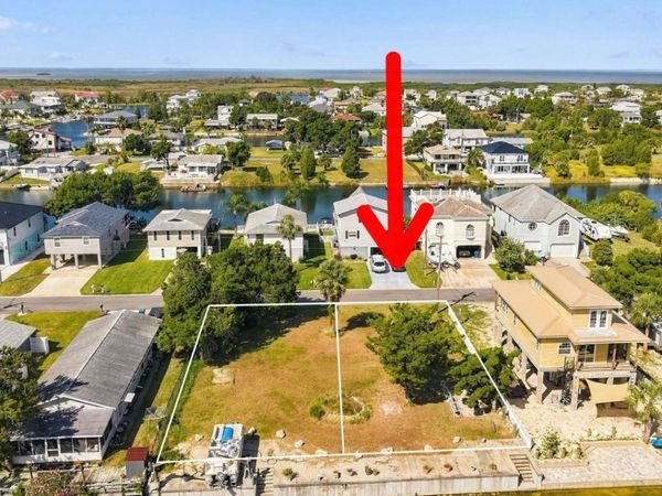 3192 SEA GRAPE DRIVE , HERNANDO BEACH, FL 34607