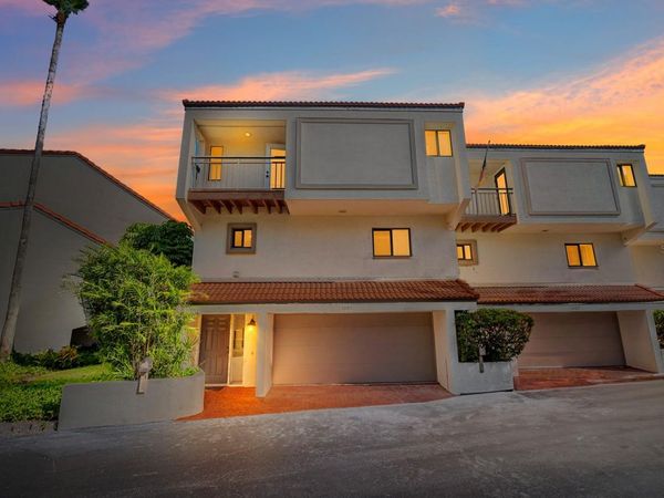 240 WINDWARD PASSAGE, Unit 1001, CLEARWATER, FL 33767
