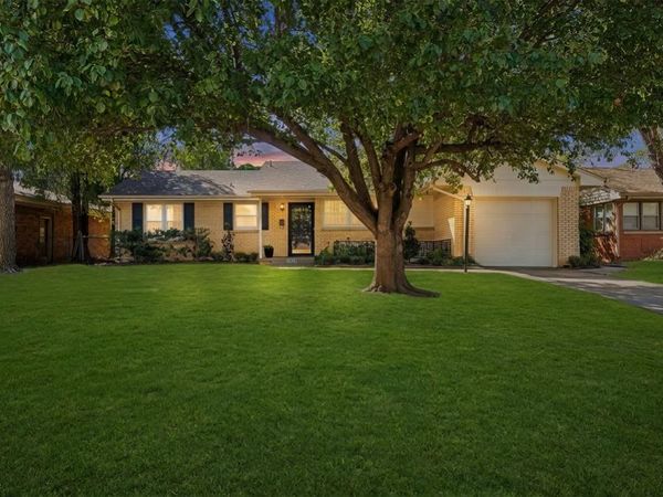 2928 NW 70th Street, Oklahoma City, OK 73116