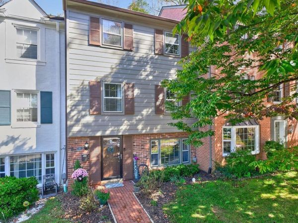 15 GEORGETOWN GREEN , Charlottesville, VA 22901