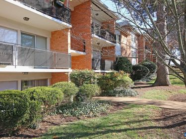 1800 JEFFERSON PARK AVE , Unit 2, Charlottesville, VA 22903
