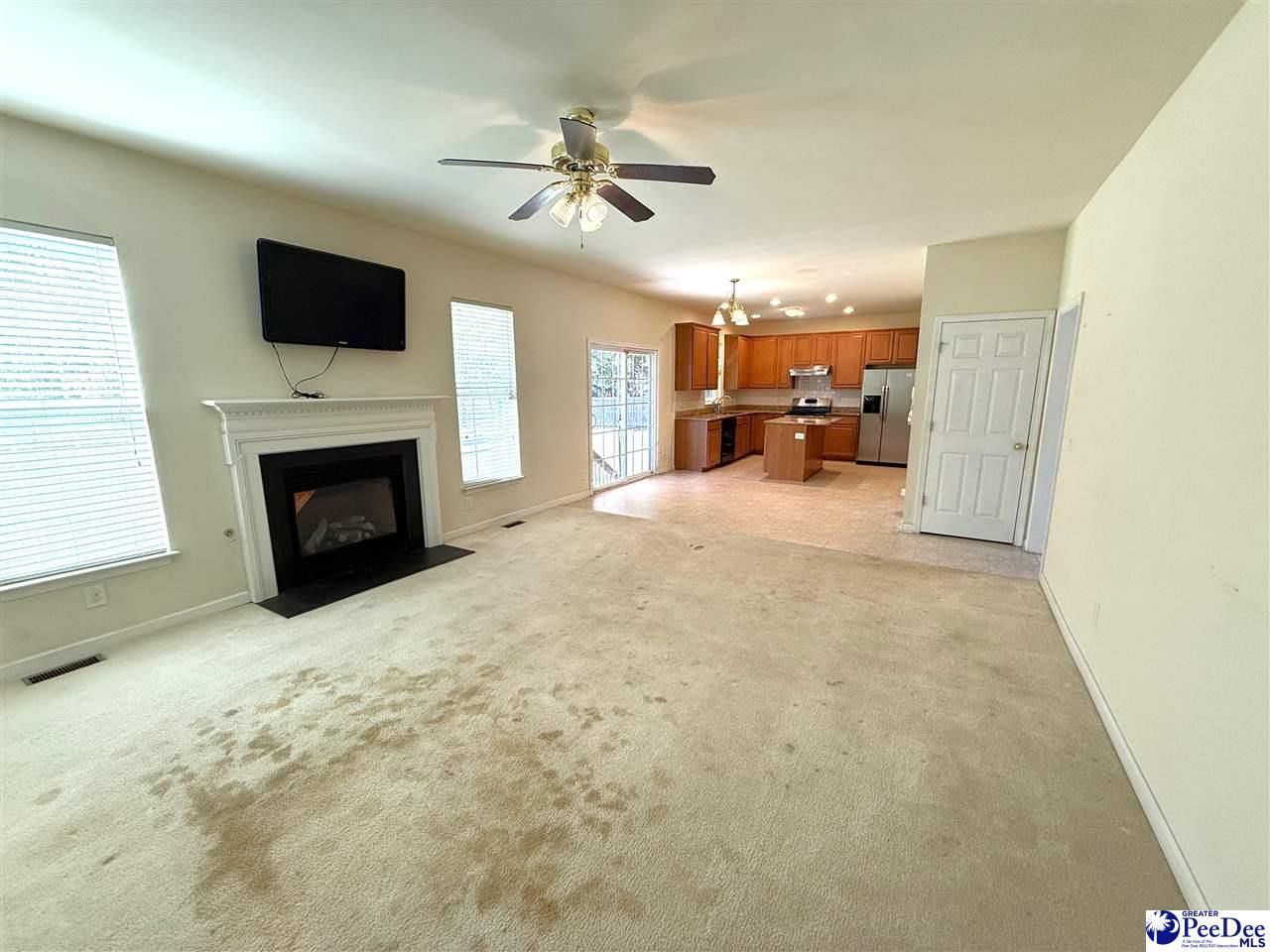 601 Rivers Street Photo 17