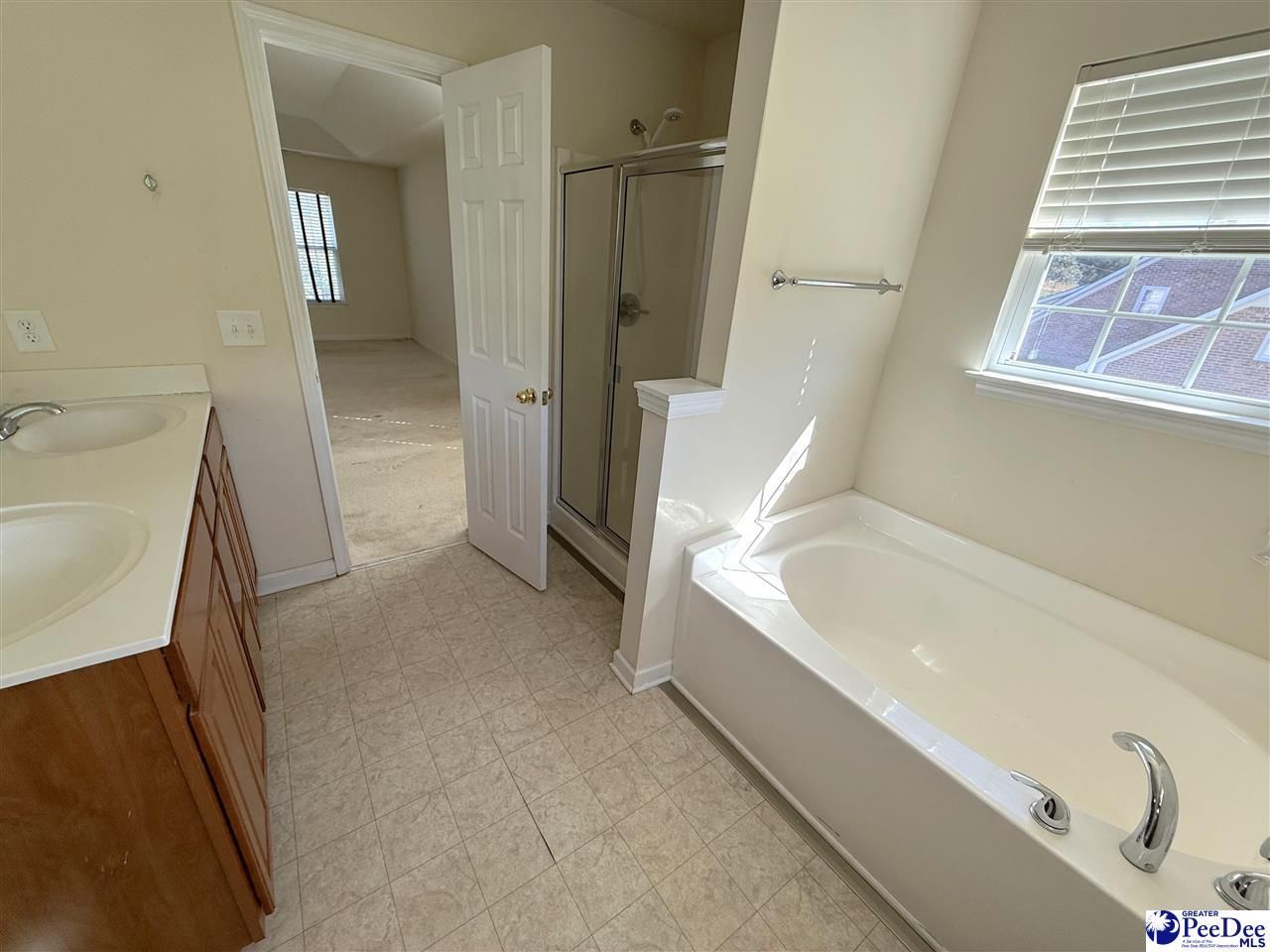 601 Rivers Street Photo 25
